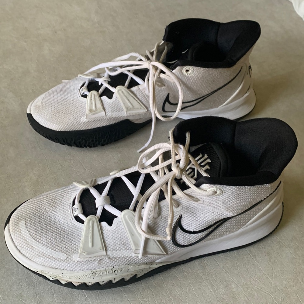 Nike Kyrie 7TB White Black Sneakers Size 11